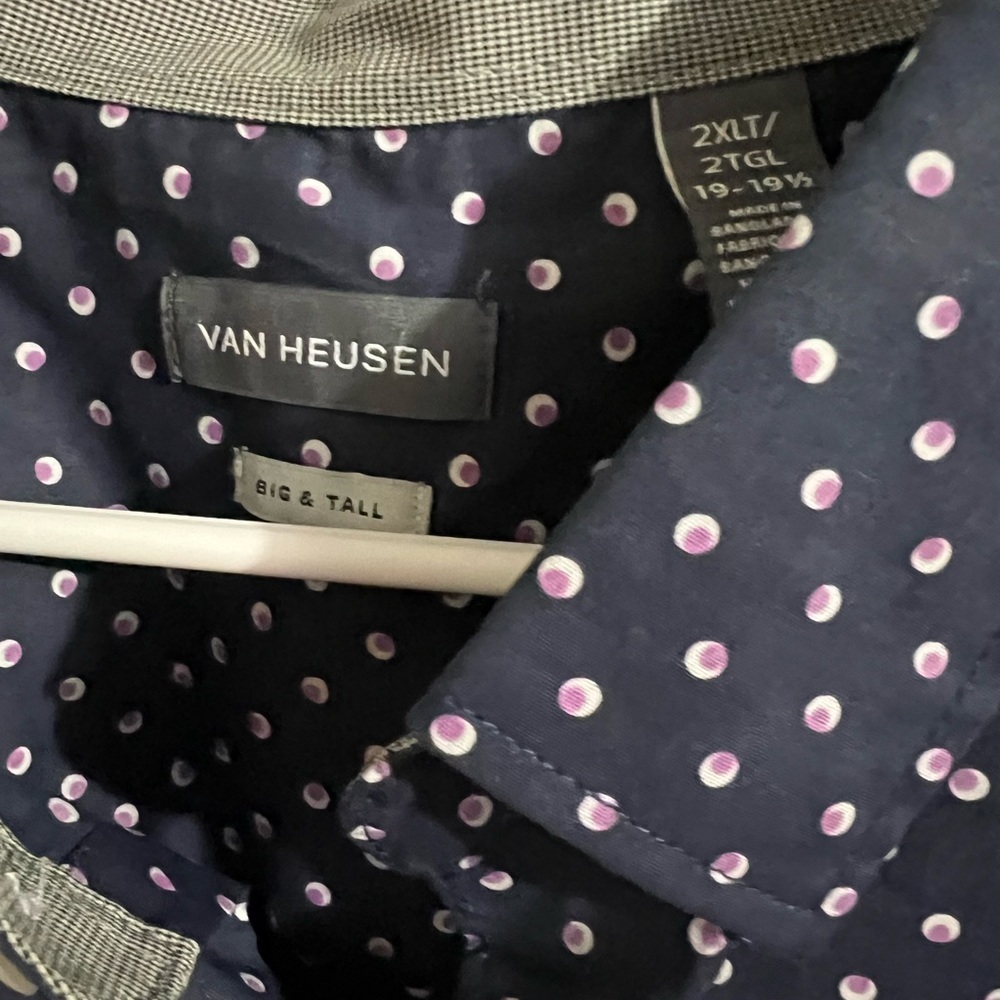 Van Heusen Polka Dot Dress Shirt Classic Cotton - Picture 4 of 10